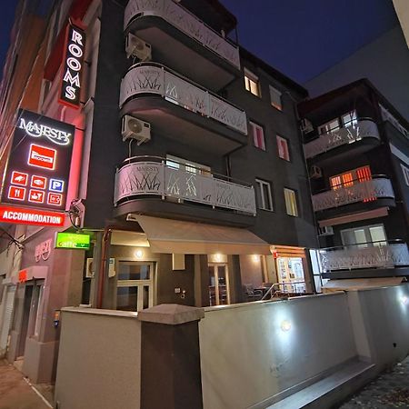 Bed And Breakfast Majesty Nis Luaran gambar