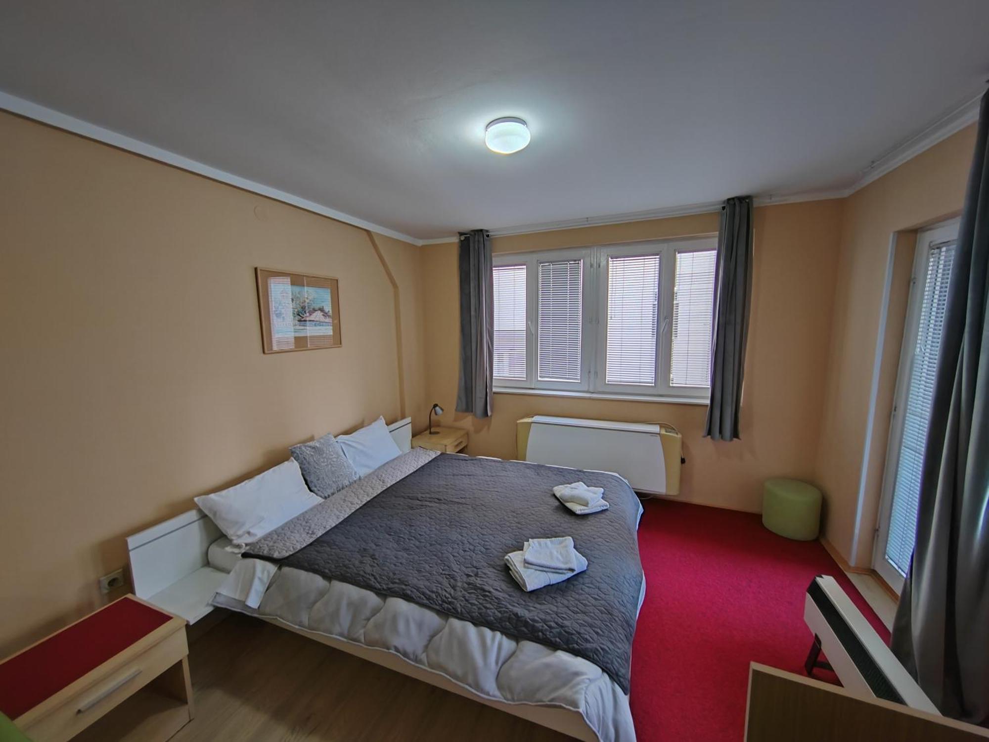 Bed And Breakfast Majesty Nis Luaran gambar