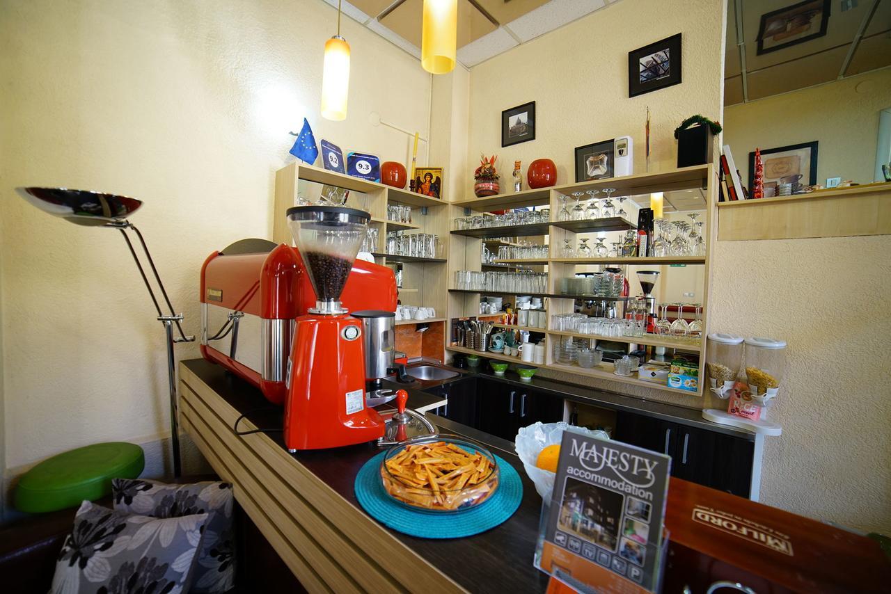 Bed And Breakfast Majesty Nis Luaran gambar