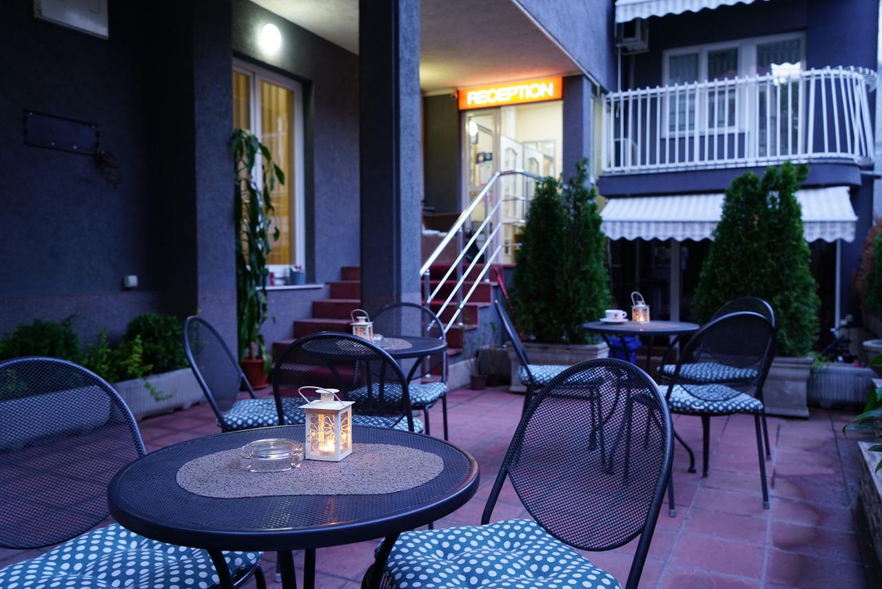 Bed And Breakfast Majesty Nis Luaran gambar